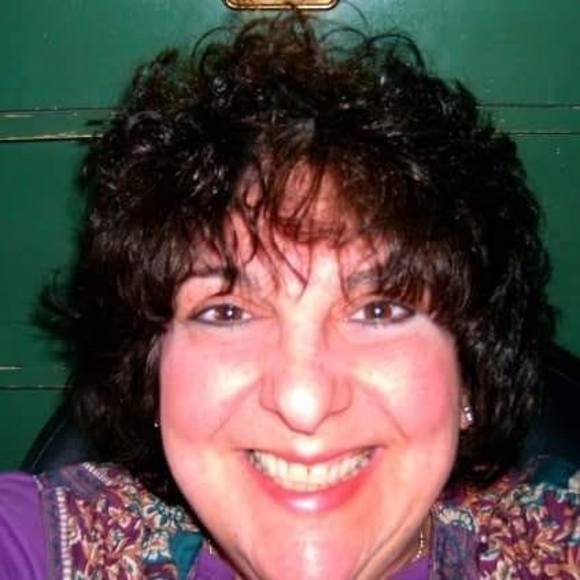 Meet your Posher, Patti-beth - Picture 1 of 1